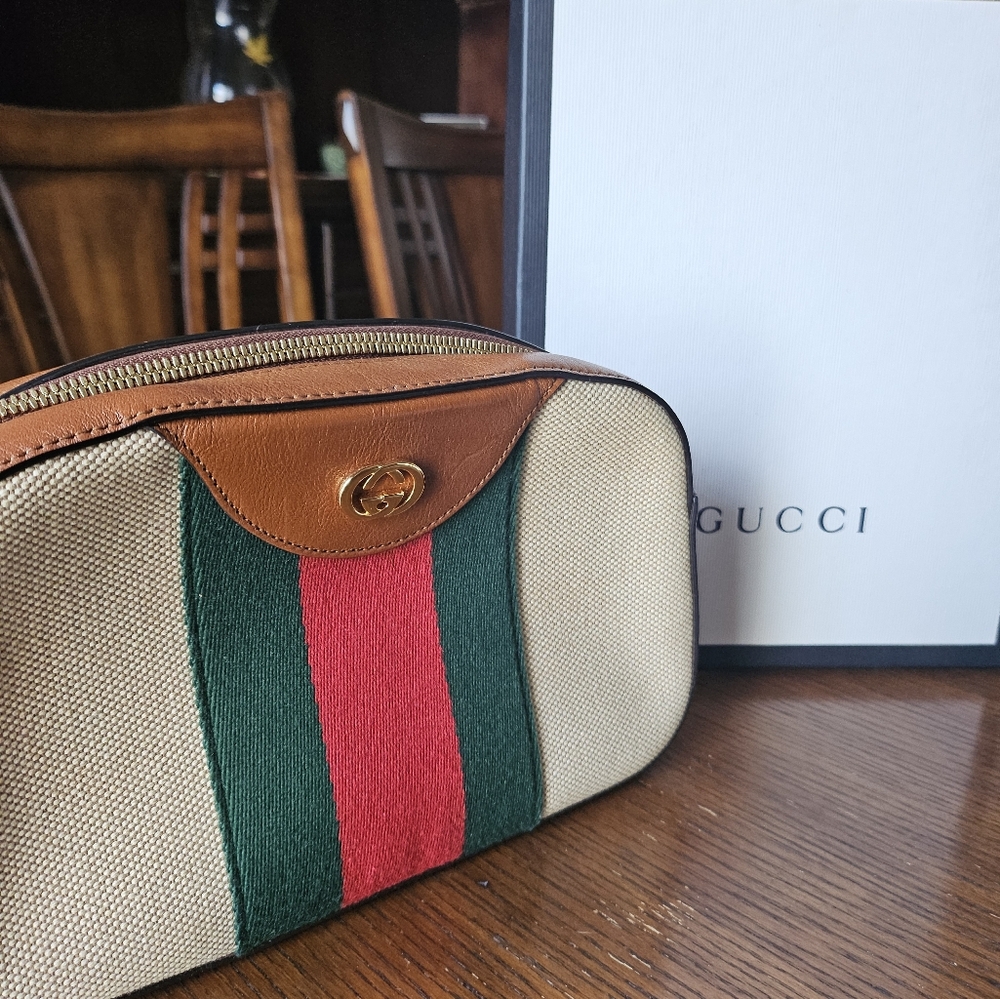 Vintage Gucci Camera Bag